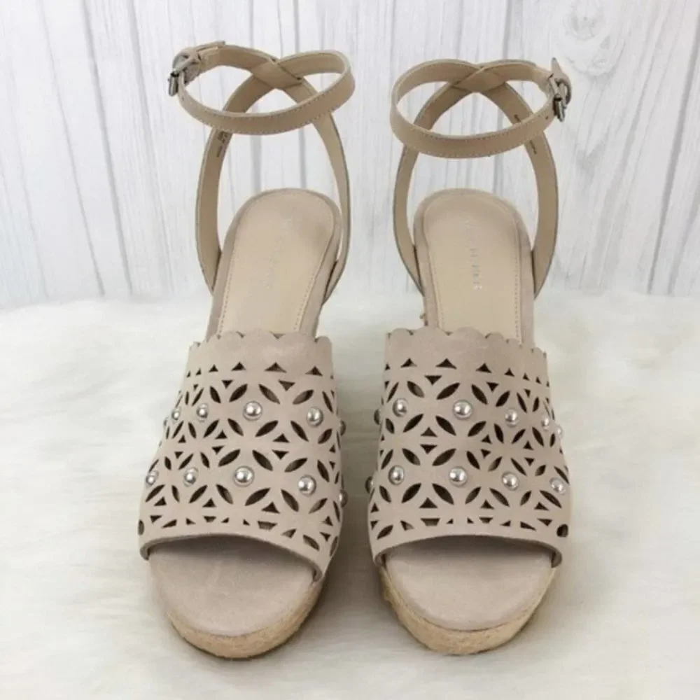 MARC FISHER LTD Hata Cutout Wedge Sandal